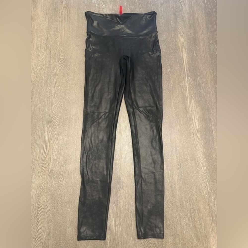 LIKE NEW SPANX BLACK FAUX LEATHER LEGGINGS - SKU:365